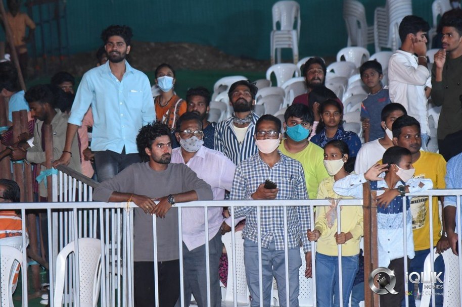 Jathi-Ratnalu-Pre-Release-Event